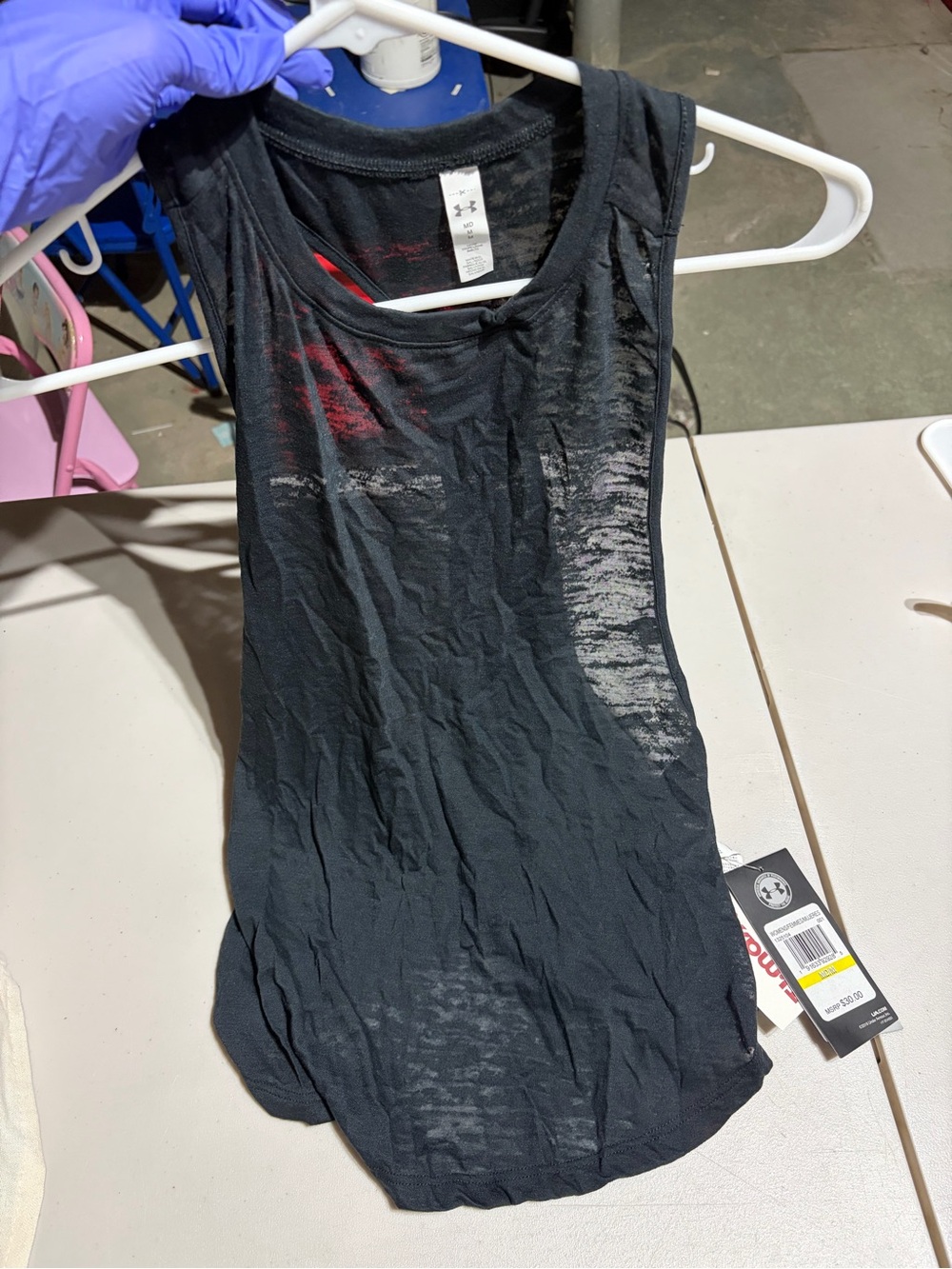 Under Armour Black Sheer-Texture Women's Tank Top with Subtle Red Accent